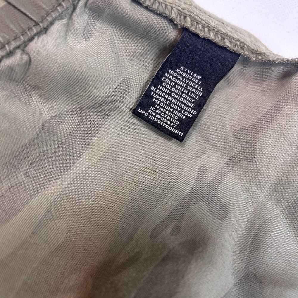 2 Pair Casual Comfy Active Shorts Camo Animal Loose Fit Boardwalk Size XXL - Picture 7 of 8